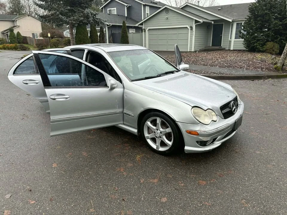 2007 Mercedes-Benz W203 C-Class - Image 2 of 13