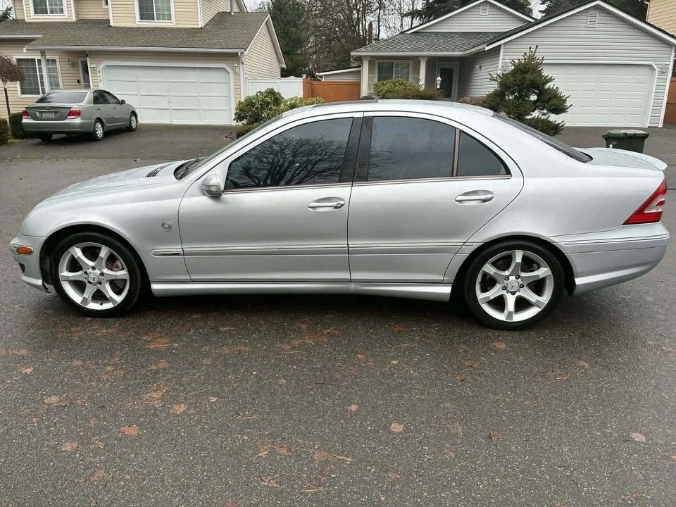 2007 Mercedes-Benz W203 C-Class - Image 11 of 13