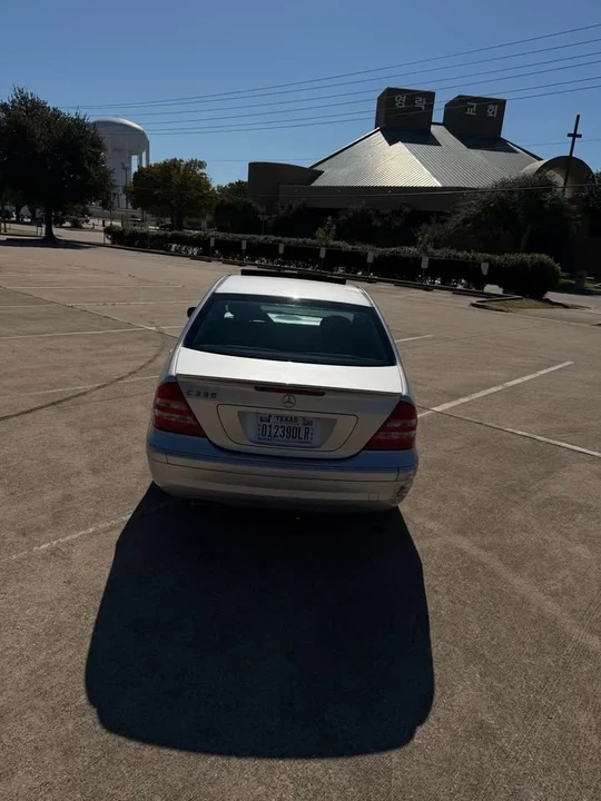 2007 Mercedes-Benz W203 C-Class - Image 8 of 12