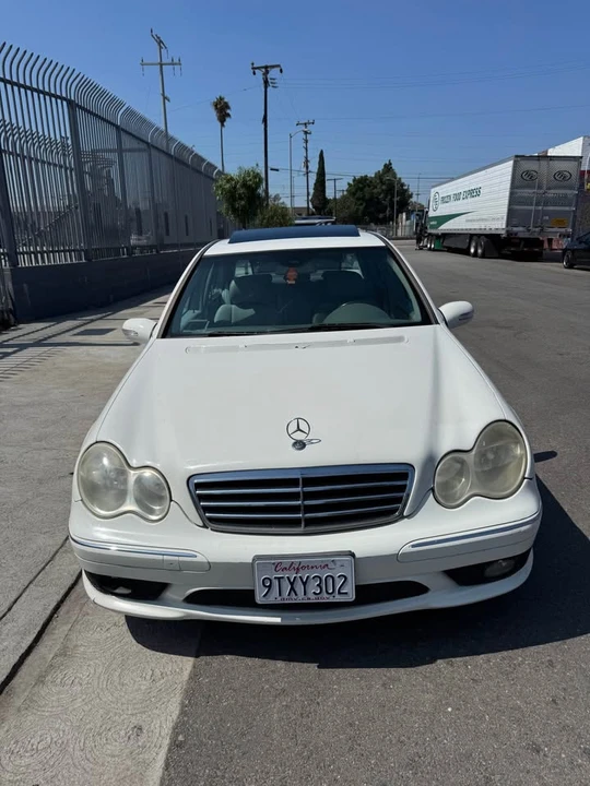 2007 Mercedes-Benz W203 C-Class - Image 2 of 11