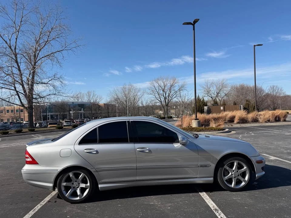 2007 Mercedes-Benz W203 C-Class - Image 9 of 19