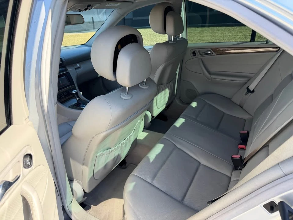 2007 Mercedes-Benz W203 C-Class - Image 12 of 19