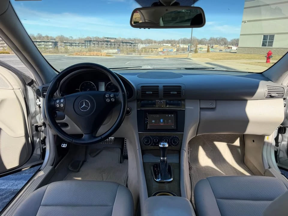 2007 Mercedes-Benz W203 C-Class - Image 15 of 19