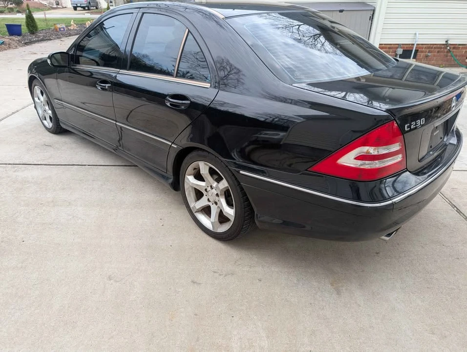 2007 Mercedes-Benz W203 C-Class - Image 6 of 18