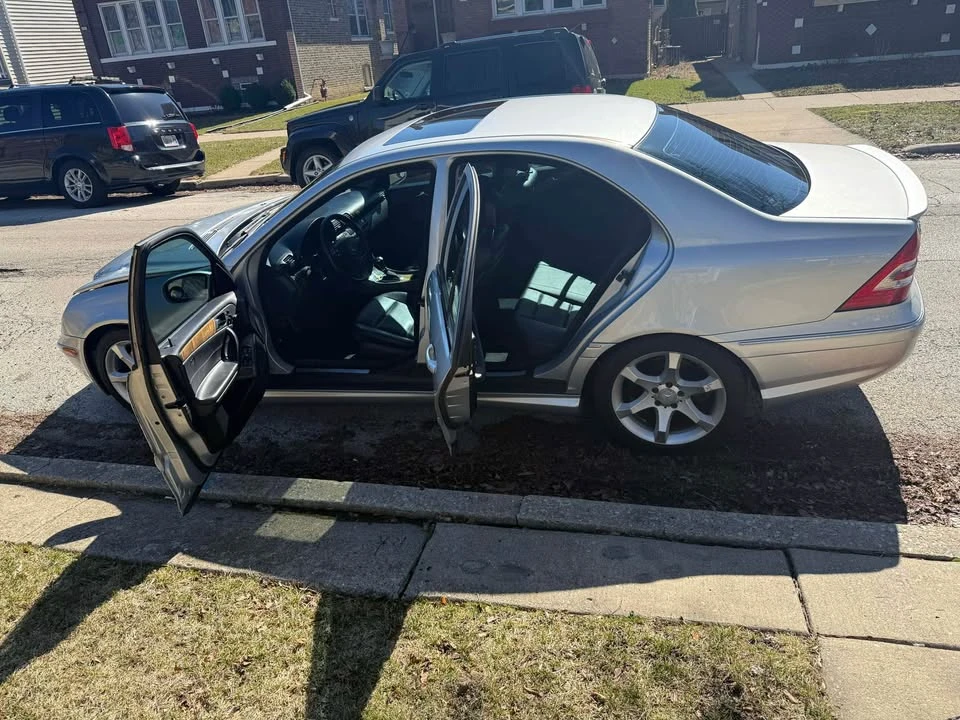 2007 Mercedes-Benz W203 C-Class - Image 10 of 20