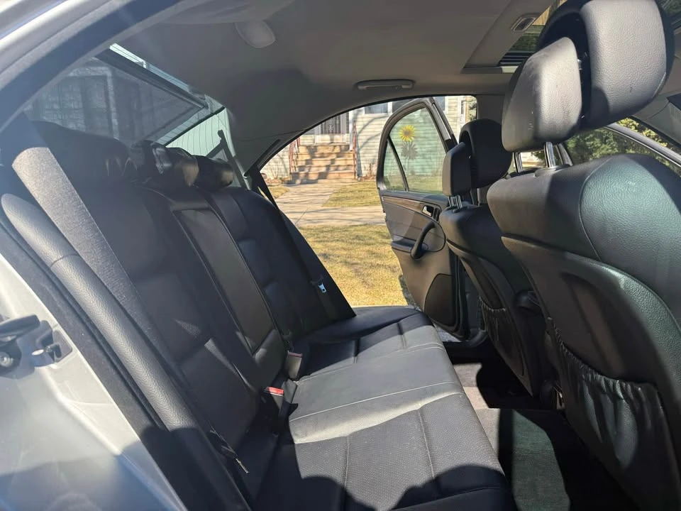 2007 Mercedes-Benz W203 C-Class - Image 11 of 20