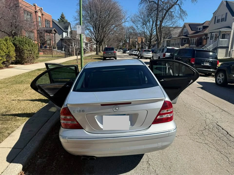 2007 Mercedes-Benz W203 C-Class - Image 9 of 20