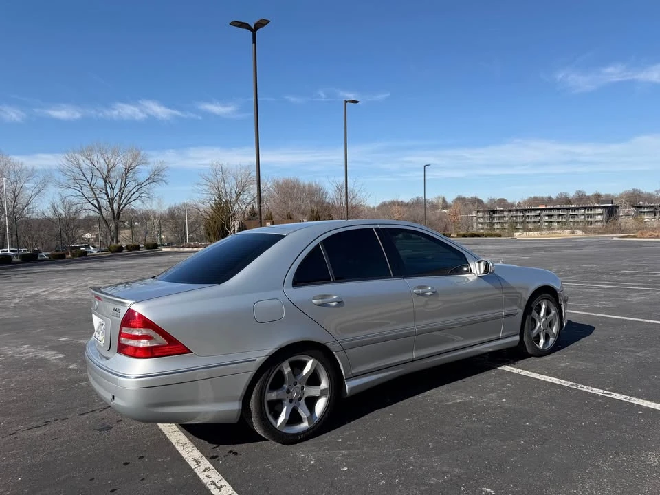 2007 Mercedes-Benz W203 C-Class - Image 8 of 19