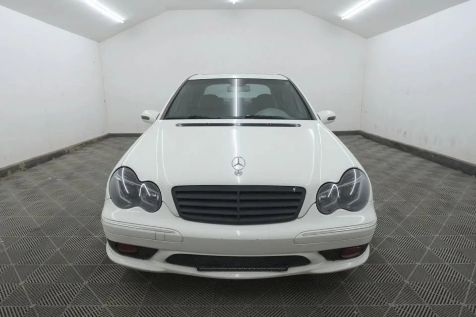 2007 Mercedes-Benz W203 C-Class - Image 2 of 20