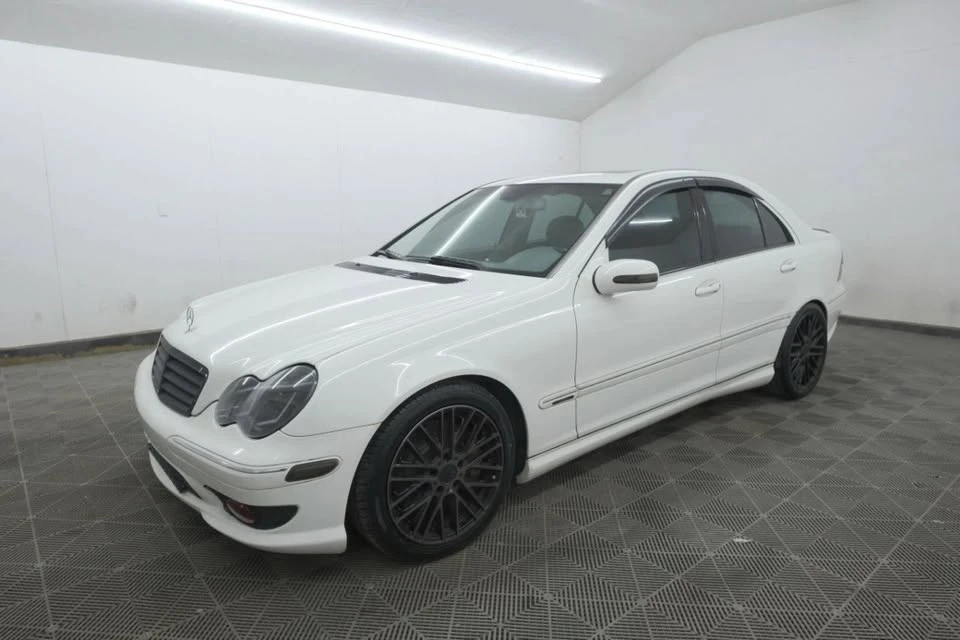 2007 Mercedes-Benz W203 C-Class - Image 3 of 20