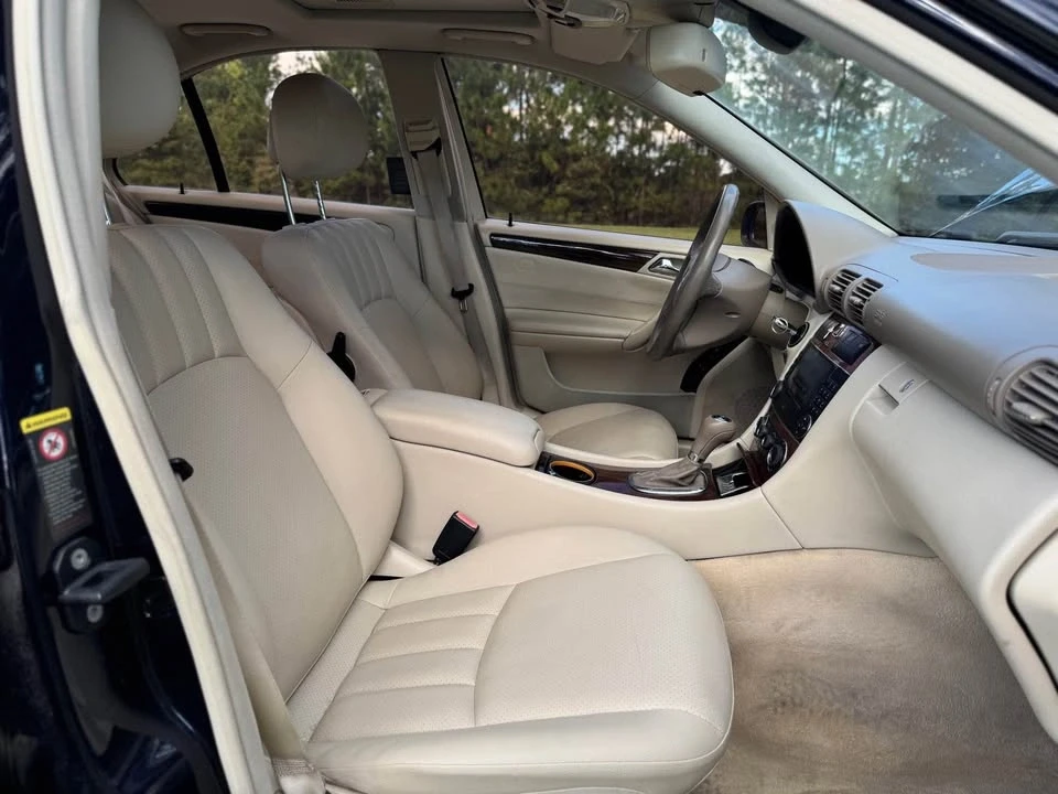 2007 Mercedes-Benz W203 C-Class - Image 8 of 12