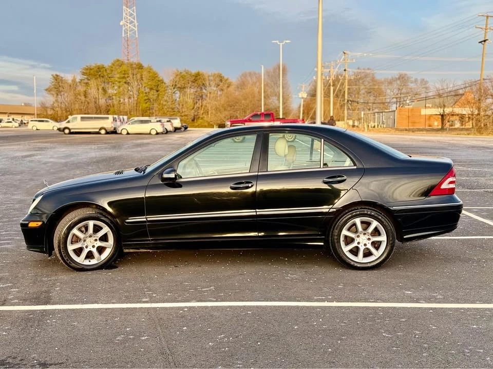 2007 Mercedes-Benz W203 C-Class - Image 5 of 15