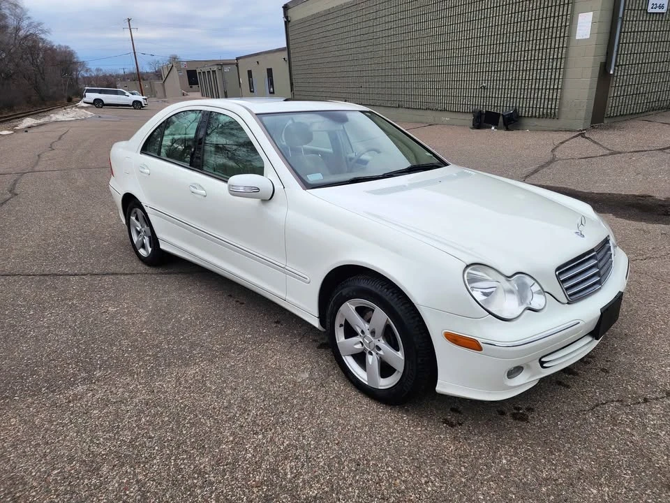 2007 Mercedes-Benz W203 C-Class - Image 4 of 8