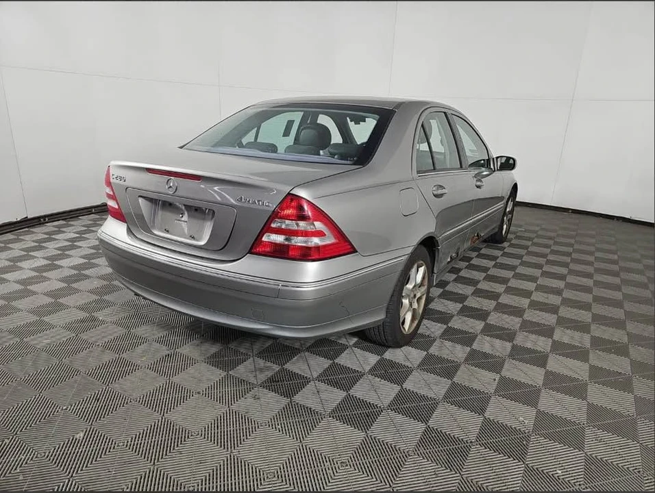 2007 Mercedes-Benz W203 C-Class - Image 2 of 9