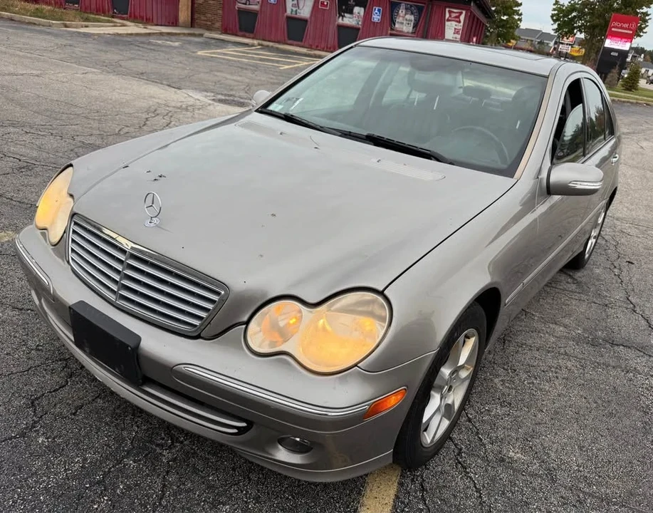 2007 Mercedes-Benz W204 C-Class - Image 4 of 13