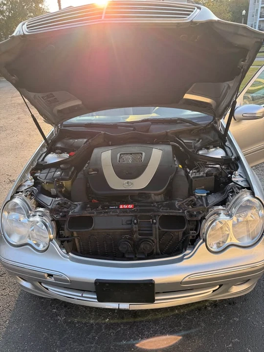 2007 Mercedes-Benz W204 C-Class - Image 14 of 15