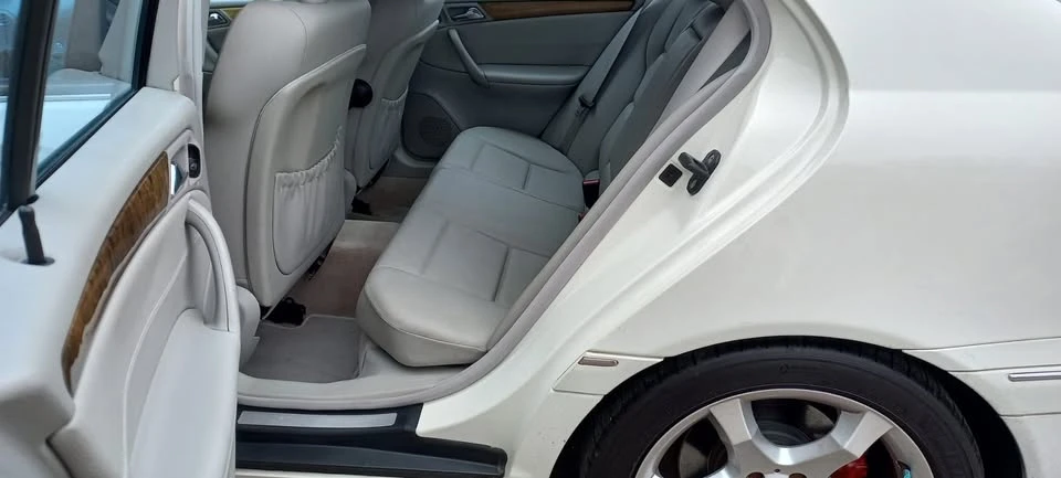 2007 Mercedes-Benz W203 C-Class - Image 12 of 15