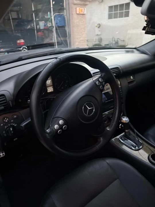2007 Mercedes-Benz W203 C-Class - Image 9 of 15