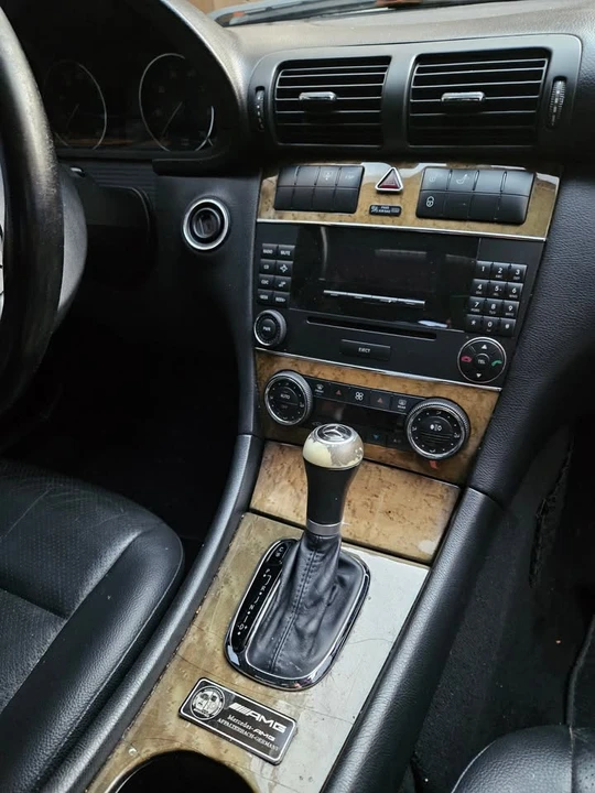 2007 Mercedes-Benz W203 C-Class - Image 12 of 13