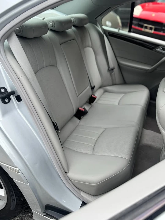 2007 Mercedes-Benz W203 C-Class - Image 11 of 16
