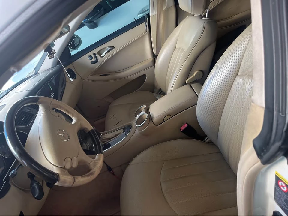2007 Mercedes-Benz C219 CLS-Class - Image 5 of 10