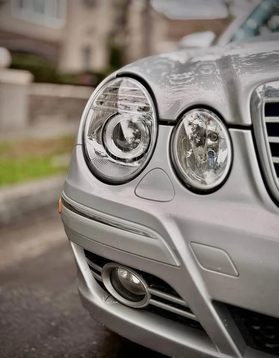 2007 Mercedes-Benz W211 E-Class - Image 4 of 10