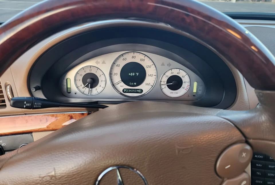 2007 Mercedes-Benz W211 E-Class - Image 14 of 16