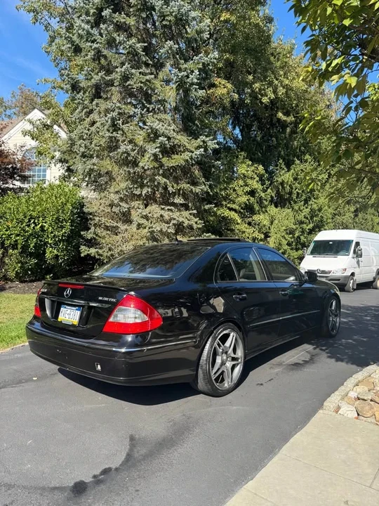 2007 Mercedes-Benz W211 E-Class - Image 2 of 15