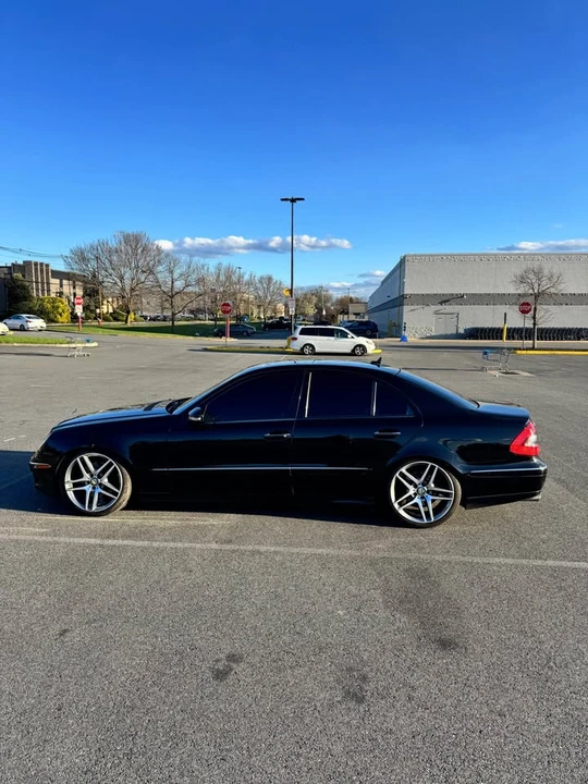 2007 Mercedes-Benz W211 E-Class - Image 2 of 16