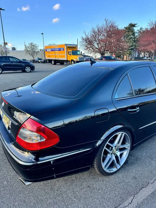 2007 Mercedes-Benz W211 E-Class - Image 10 of 16