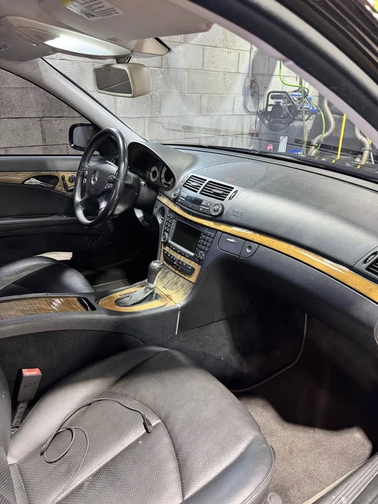 2007 Mercedes-Benz W211 E-Class - Image 15 of 16
