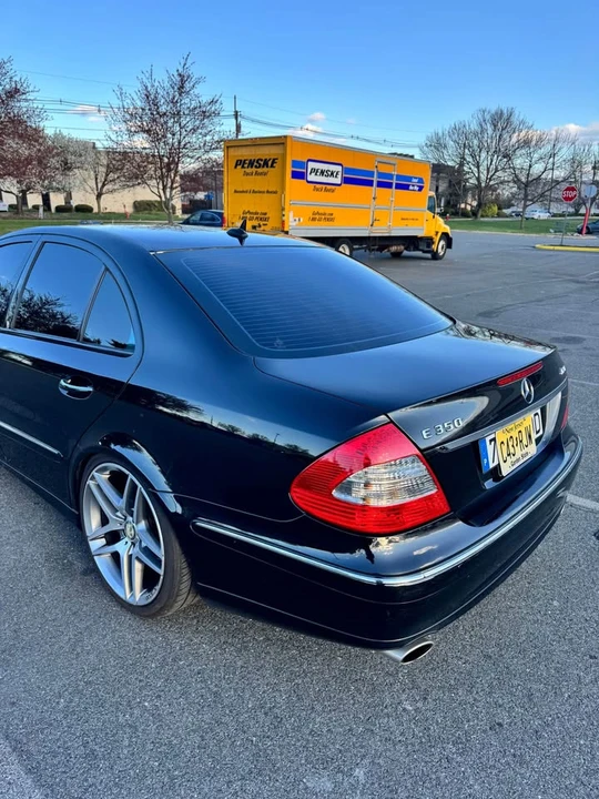 2007 Mercedes-Benz W211 E-Class - Image 12 of 16