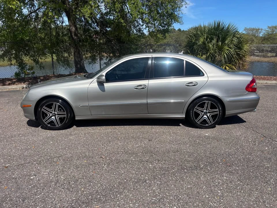 2007 Mercedes-Benz W211 E-Class - Image 2 of 17