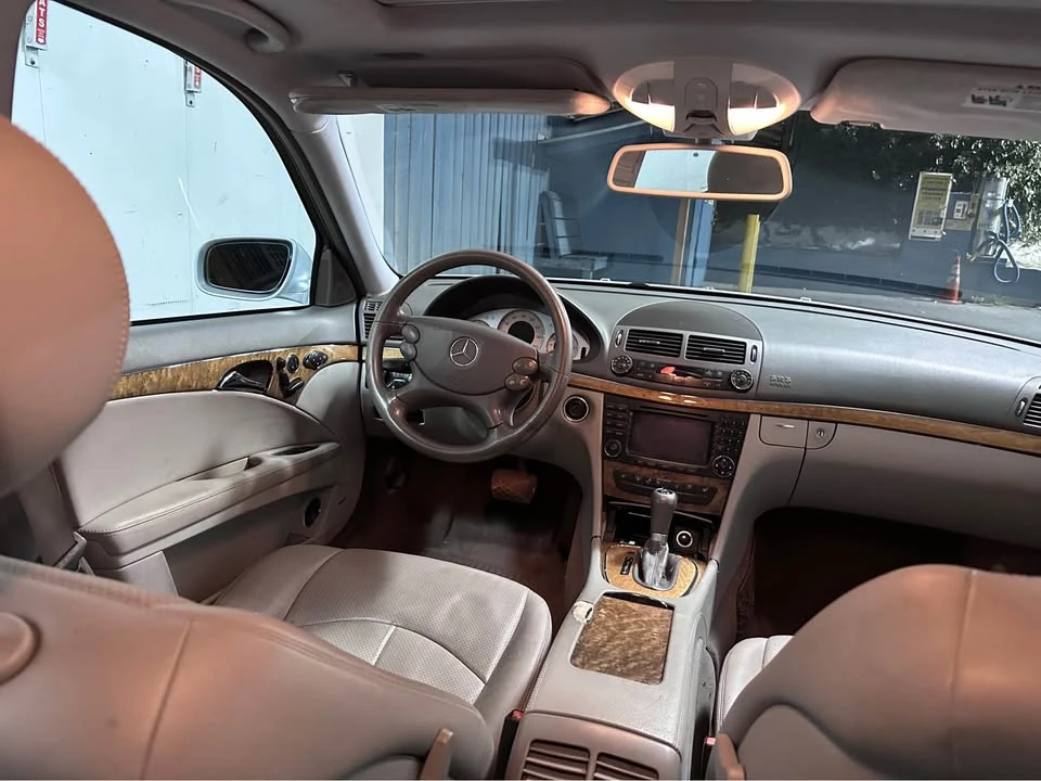 2007 Mercedes-Benz W211 E-Class - Image 16 of 17
