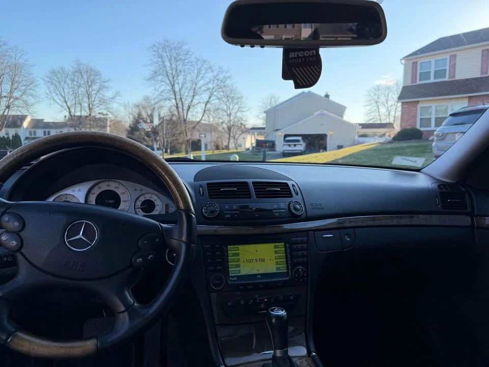 2007 Mercedes-Benz W211 E-Class - Image 9 of 12