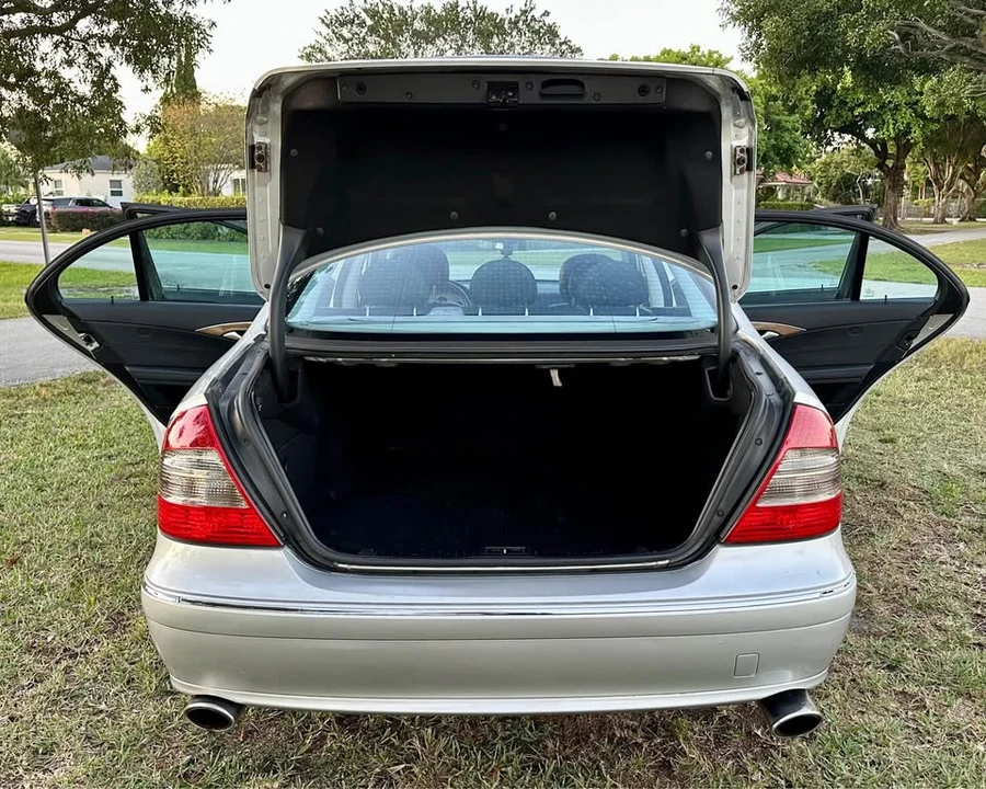 2007 Mercedes-Benz W211 E-Class - Image 18 of 19