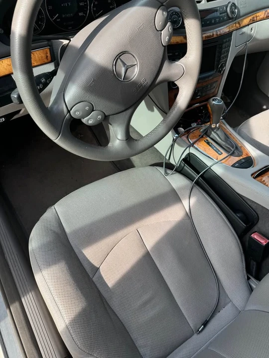 2007 Mercedes-Benz W211 E-Class - Image 3 of 4