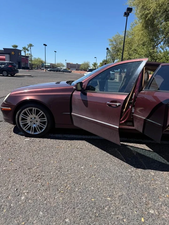 2007 Mercedes-Benz W211 E-Class - Image 2 of 15
