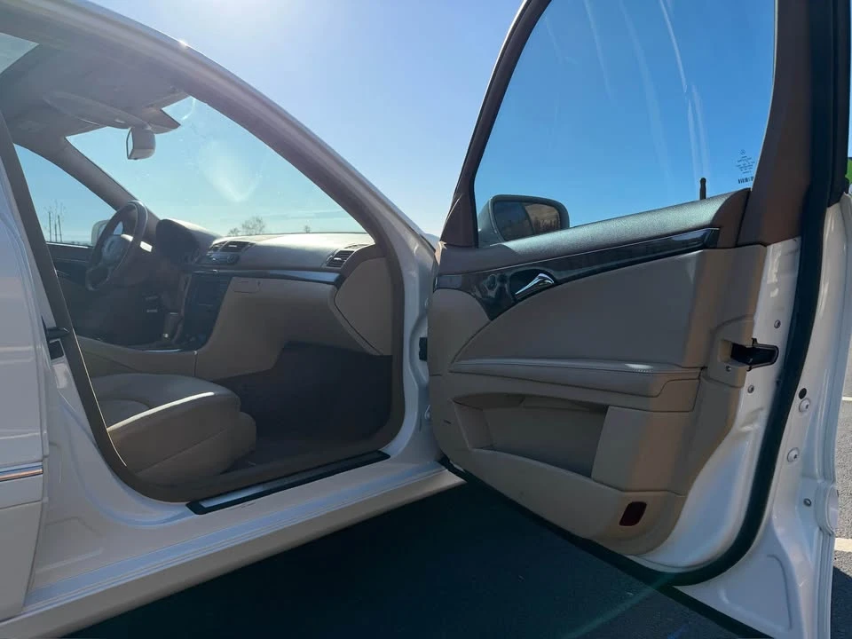 2007 Mercedes-Benz W211 E-Class - Image 12 of 20