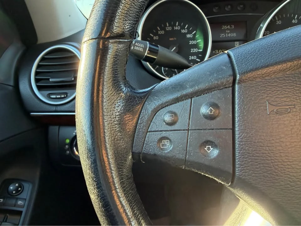 2007 Mercedes-Benz X164 GL-Class - Image 12 of 12