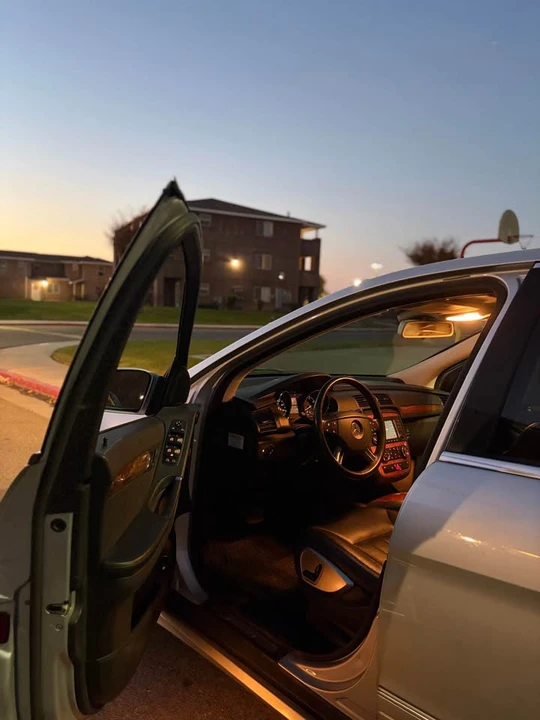 2007 Mercedes-Benz W251 R-Class - Image 8 of 10