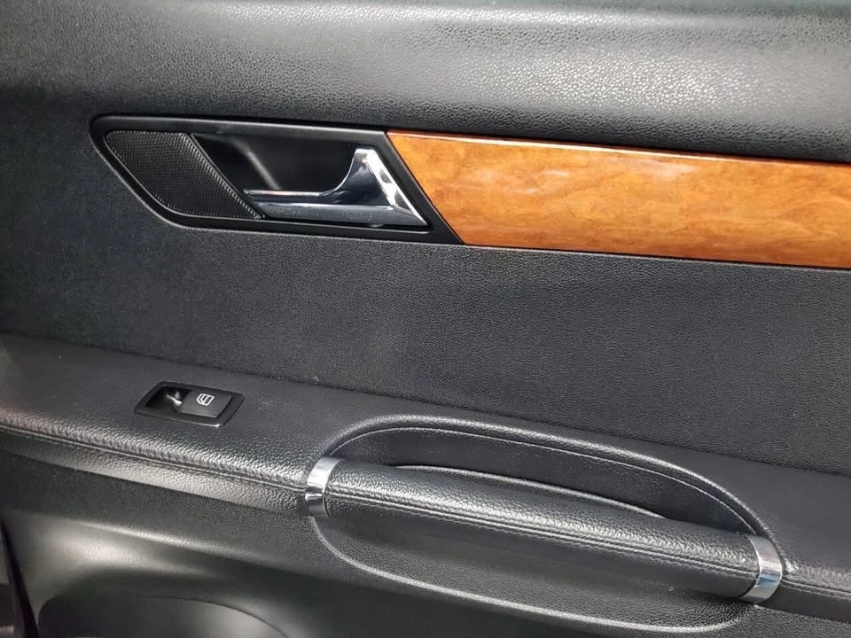 2007 Mercedes-Benz W251 R-Class - Image 19 of 20