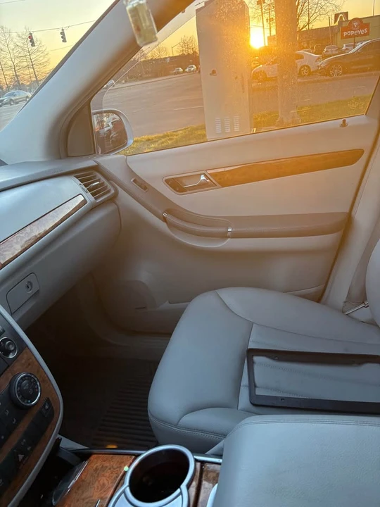 2007 Mercedes-Benz W251 R-Class - Image 6 of 9