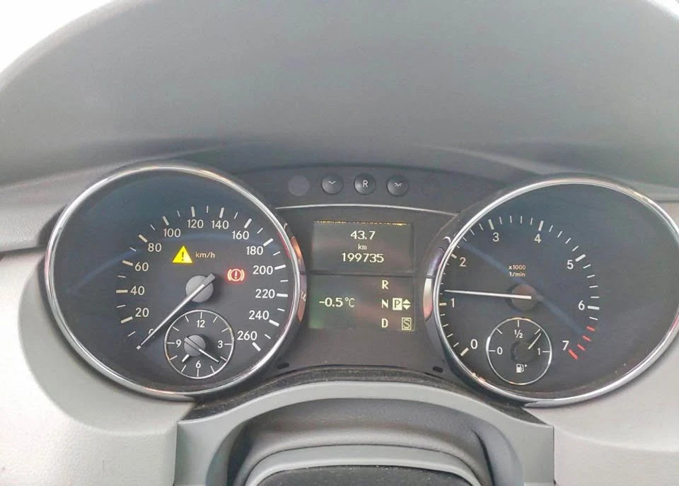 2007 Mercedes-Benz W251 R-Class - Image 3 of 10