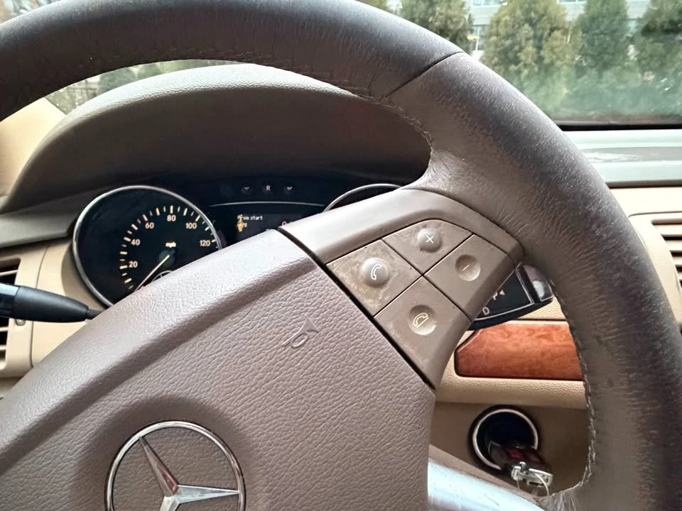 2007 Mercedes-Benz W251 R-Class - Image 3 of 20