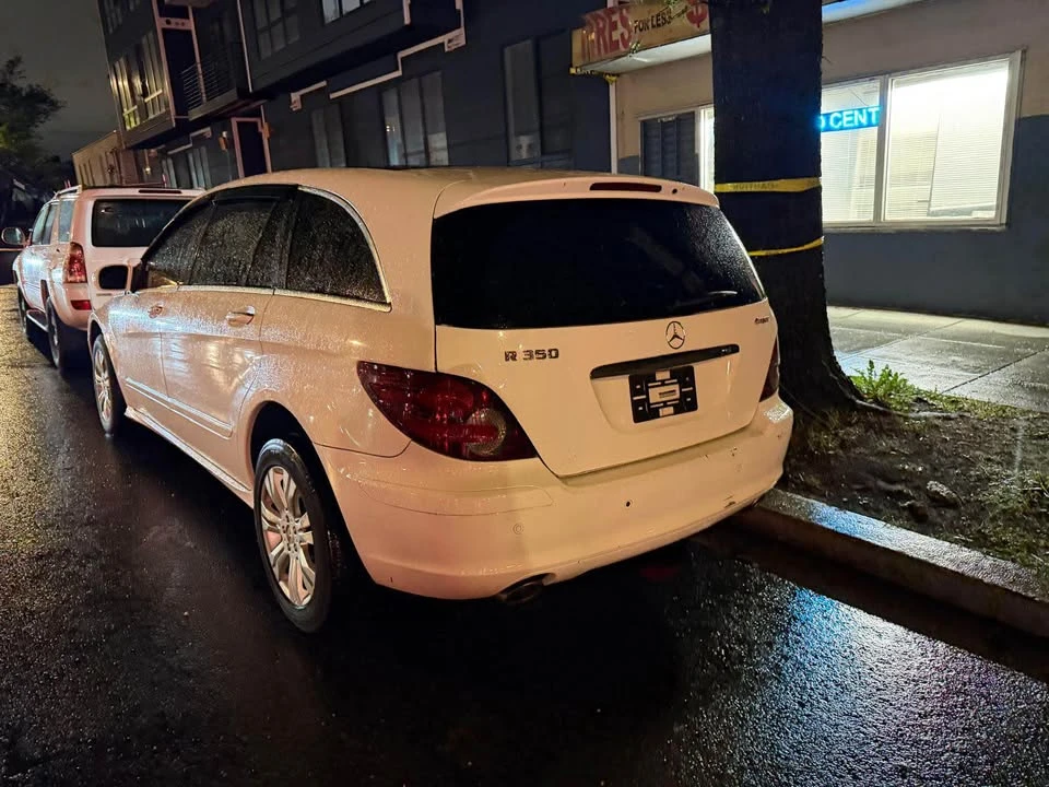 2007 Mercedes-Benz W251 R-Class - Image 10 of 12