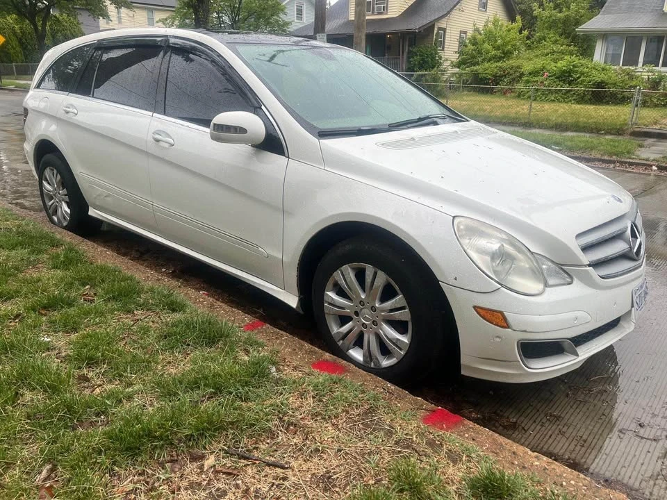 2007 Mercedes-Benz W251 R-Class - Image 2 of 12