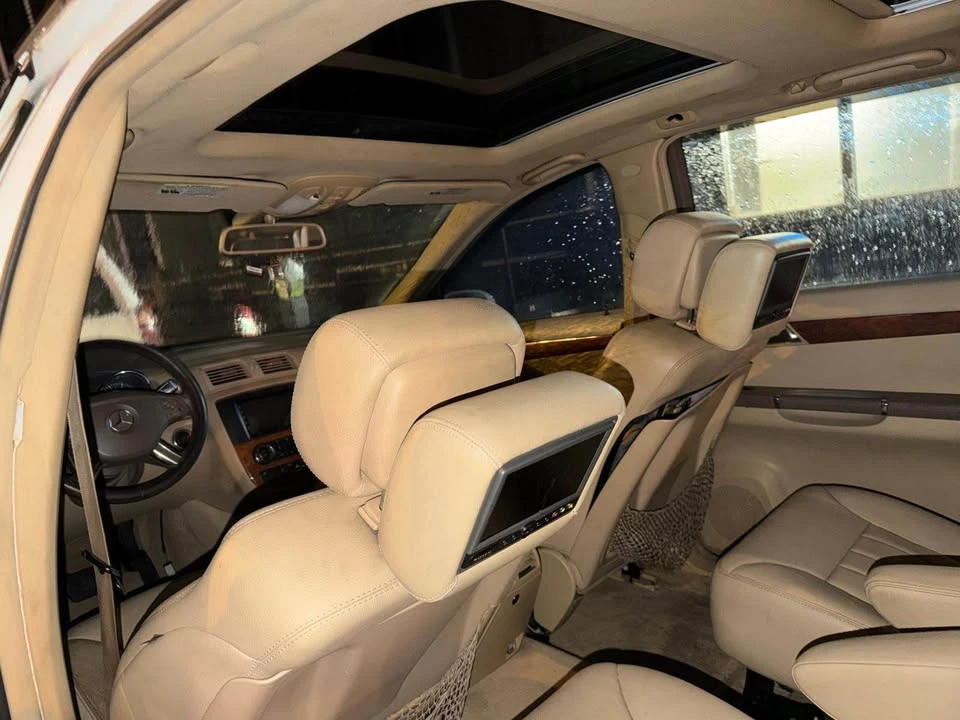 2007 Mercedes-Benz W251 R-Class - Image 7 of 12