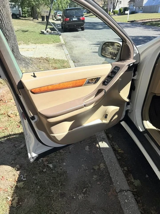 2007 Mercedes-Benz W251 R-Class - Image 2 of 7