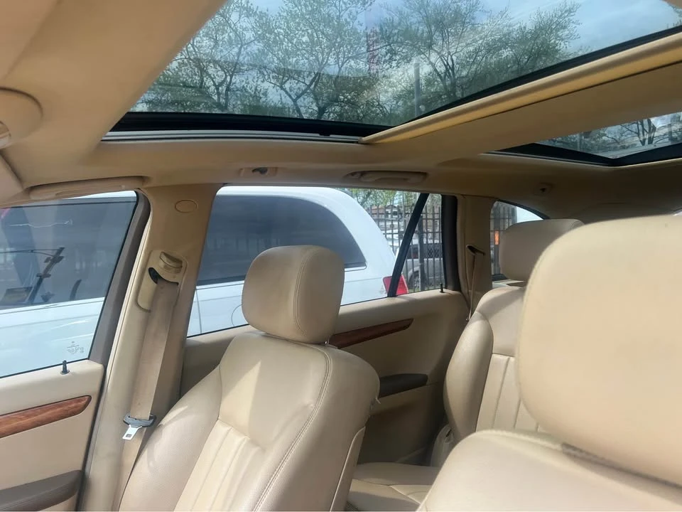 2007 Mercedes-Benz W251 R-Class - Image 2 of 5